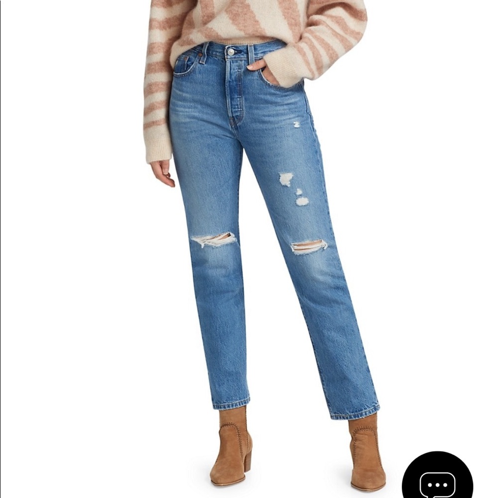 Levi’s 501 Distressed Jeans- size 23